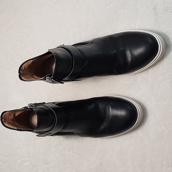 Linea Paolo Freshton Leather Wedge Ankle Booties Boots Black Women’s Size 9 1/2 - Picture 10 of 16